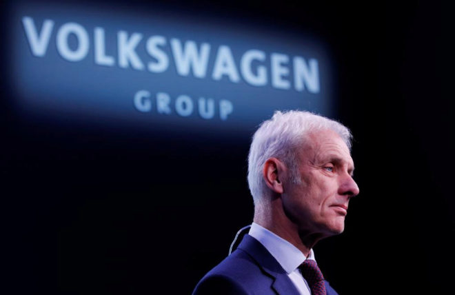 Volkswagen: «Conservar la libertad de movilidad individual exigirá decir adiós a la conducción actual»