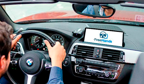 La App gratuita con la que podrás usar WhatApp sin soltar las manos del volante